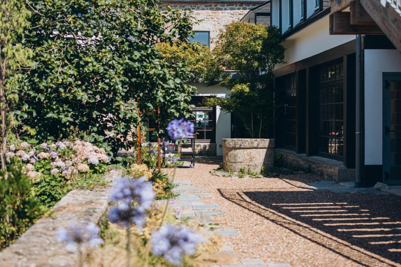 Bigouden Makers Hotel Pont-l'Abbe Exterior photo